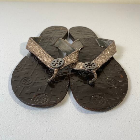 Tory Burch Women's Size 7 Thora Sandals Flip Flop Thongs Metallic Pewter Leather - Picture 2 of 12